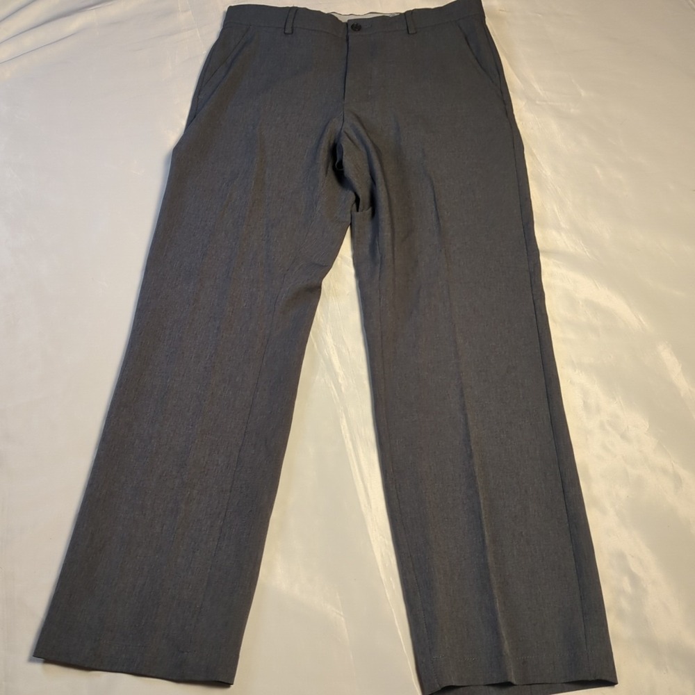 NEW Greg Norman Ultimate Travel Pant Men's Size 32x30 Gray Stretch Golf